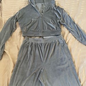SKIMS Velour jogger suit